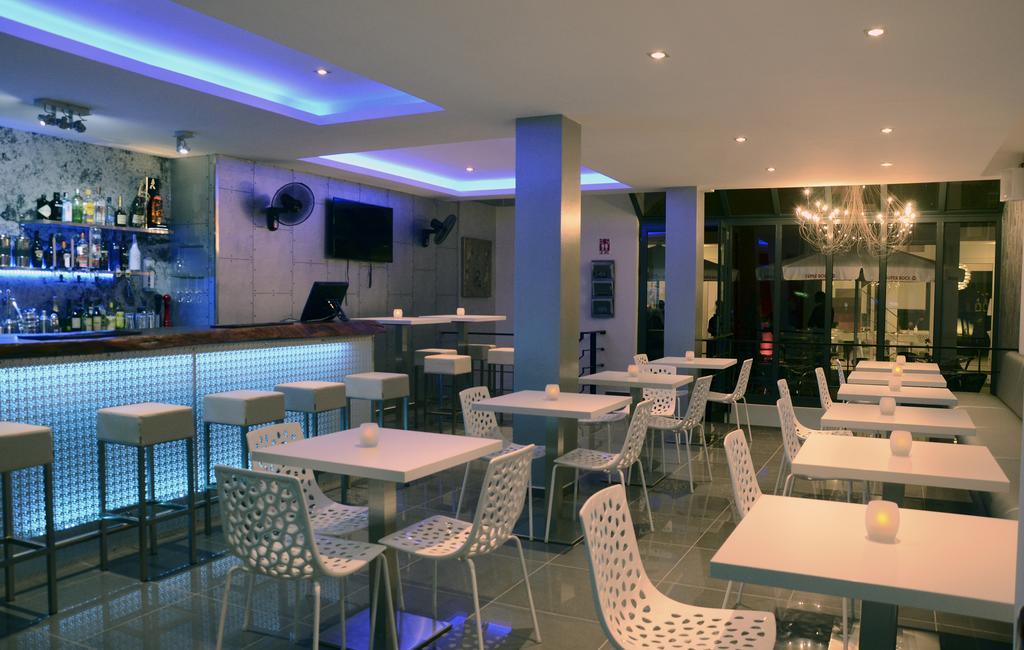 Prassa 3 Boutique Hotel Mindelo Exteriör bild