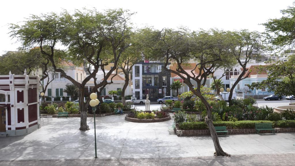 Prassa 3 Boutique Hotel Mindelo Exteriör bild